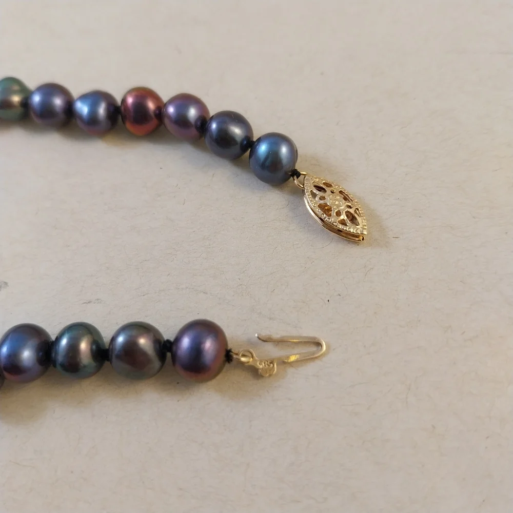 Vintage Black Pearl Necklace With Gold 585 (14K) Lock - Picture 12 of 15